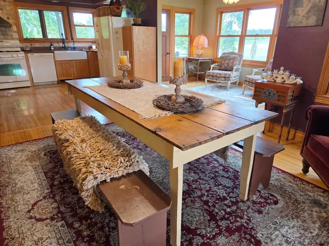 $820,000 | 17634 240th Street, Hutchinson, MN 55350