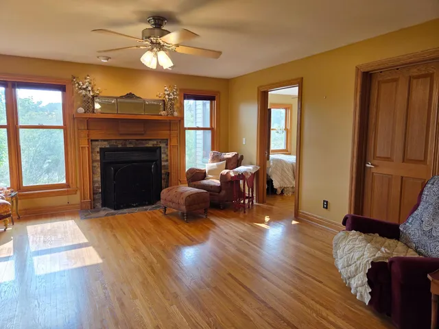 $820,000 | 17634 240th Street, Hutchinson, MN 55350