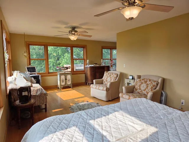 $820,000 | 17634 240th Street, Hutchinson, MN 55350