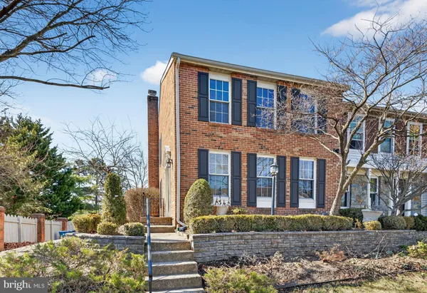 $3,350 | 6178 Morning Glory Road, Alexandria, VA 22310