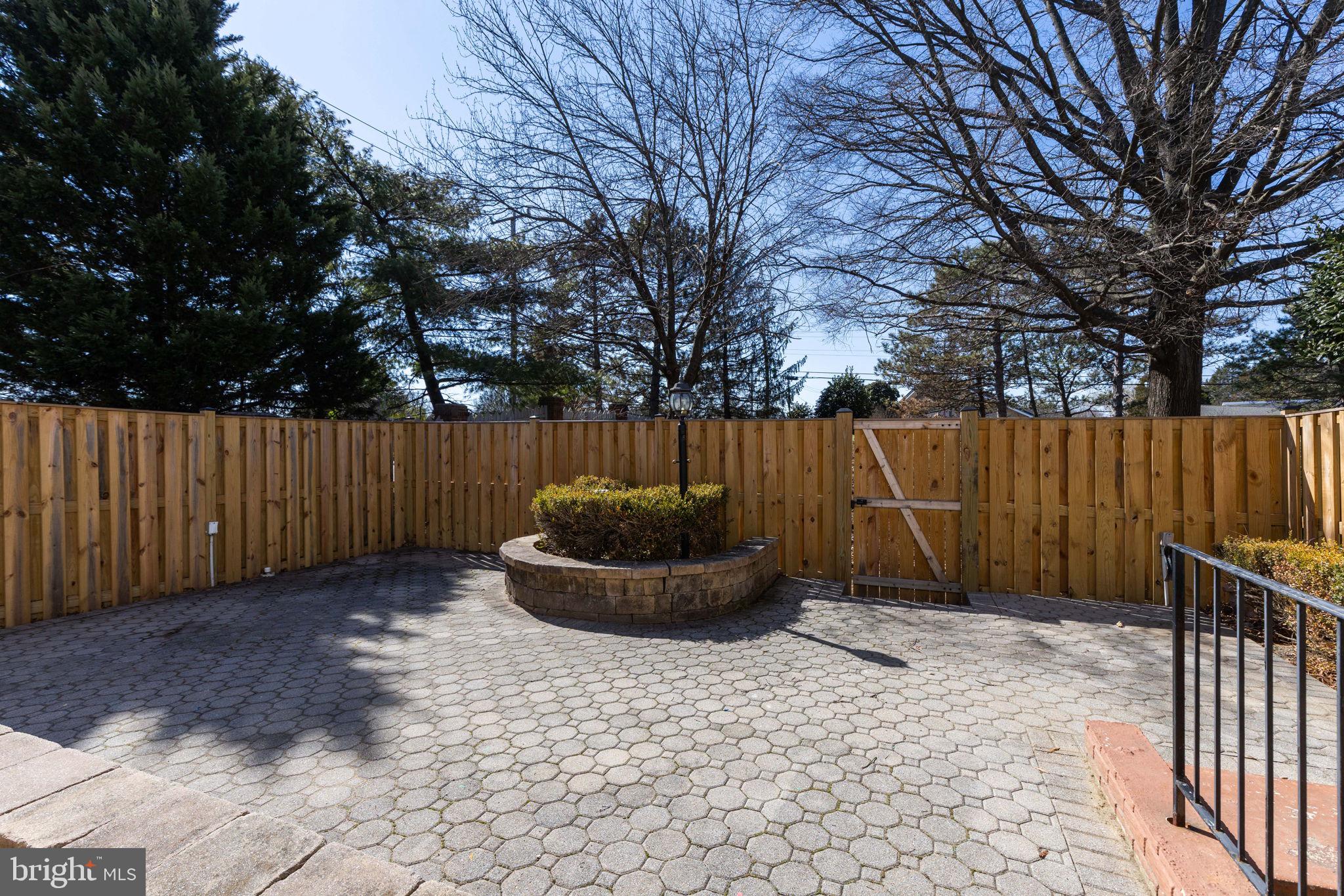 6178 Morning Glory Road Alexandria, VA 22310 - Photo 29 of 37