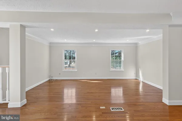 $3,350 | 6178 Morning Glory Road, Alexandria, VA 22310