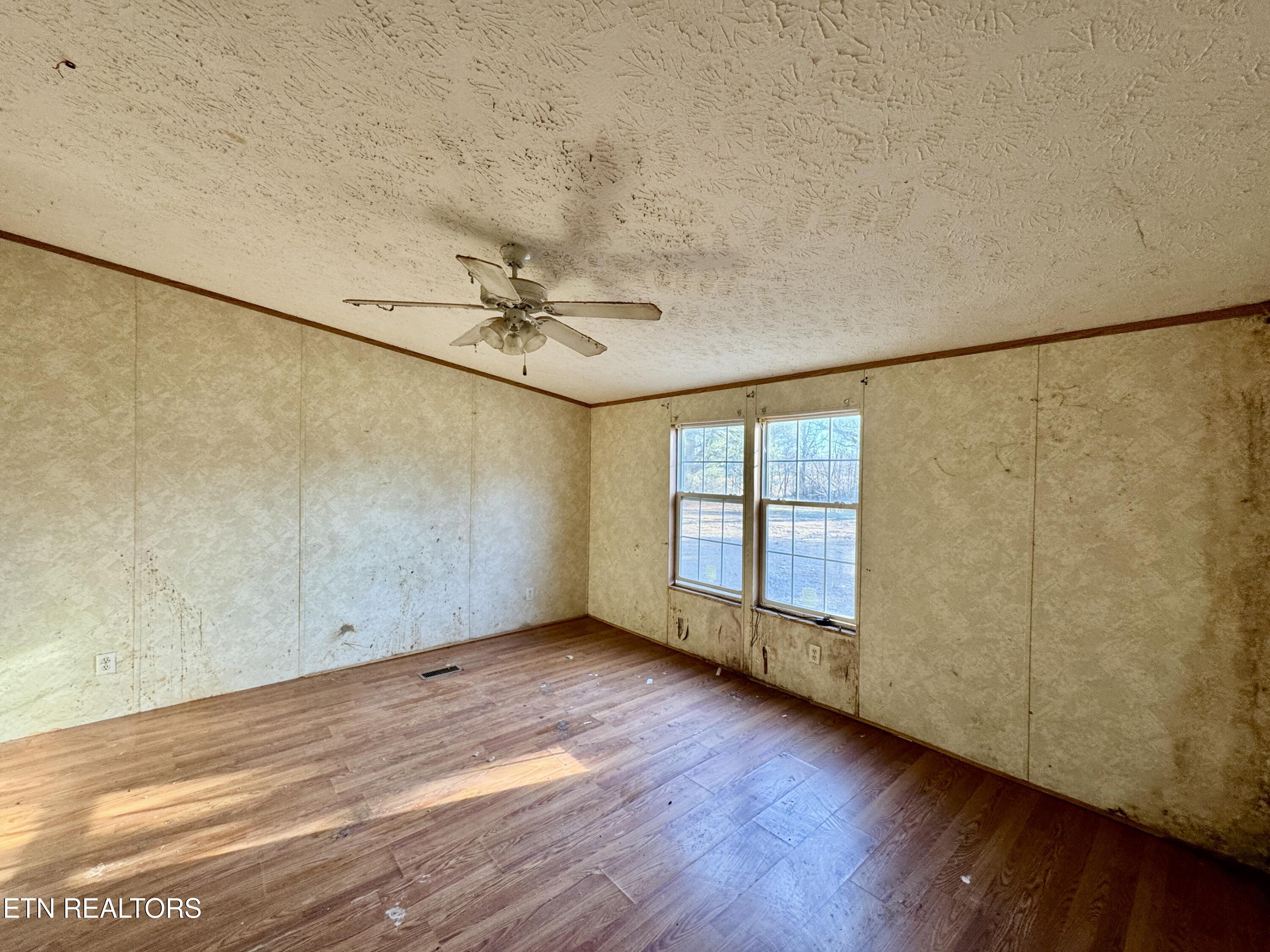 1265 Roberts Ridge Road Ten Mile, TN 37880 - Photo 29 of 43 29