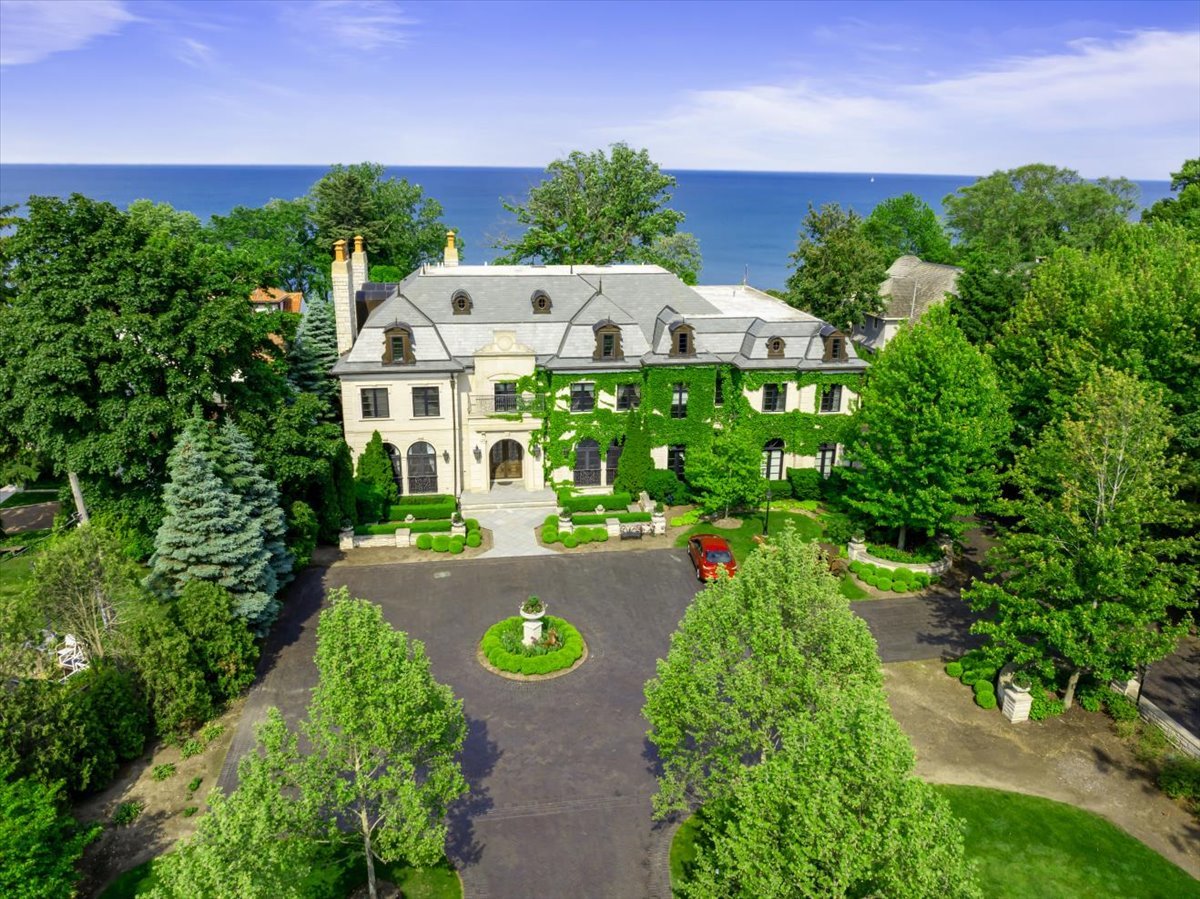 319 Sheridan Road Winnetka, IL 60093 - Photo 81 of 81 an aerial view of a house with yard swimming pool and outdoor seating
