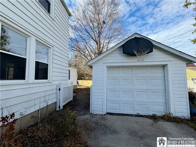 $179,900 | 104 Garfield Court, Olean, NY 14760