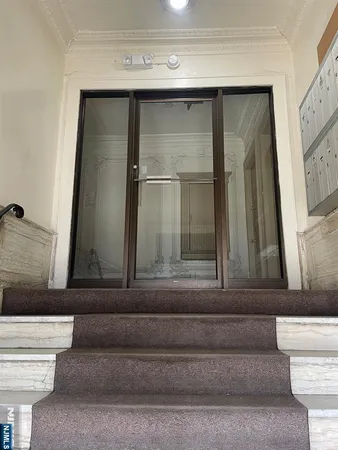 $2,150 | 734-736 Kearny Avenue, Unit 2, Kearny, NJ 07032