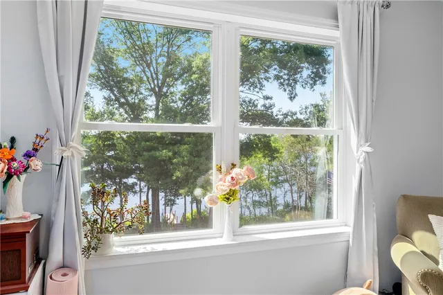 $1,100,000 | 420 East Wallum Lake Road, Burrillville, RI 02859