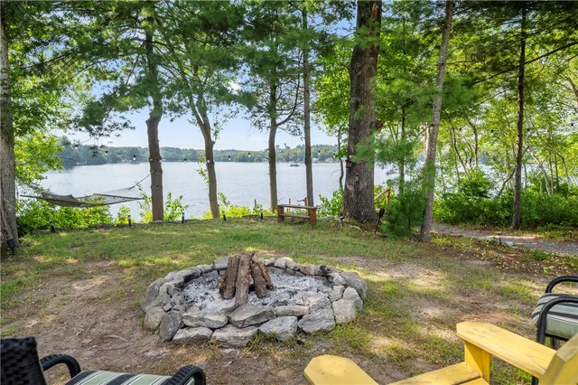 $1,100,000 | 420 East Wallum Lake Road, Burrillville, RI 02859