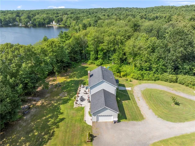 $1,100,000 | 420 East Wallum Lake Road, Burrillville, RI 02859