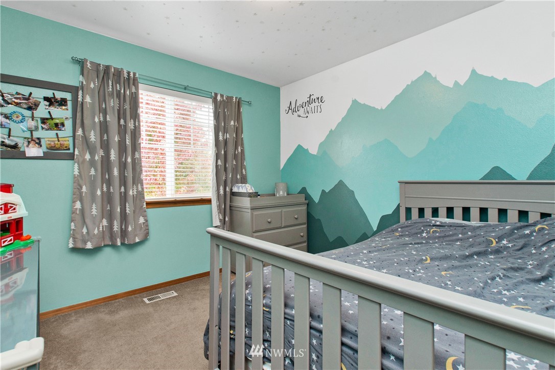 7233 Radius Loop Southeast Lacey, WA 98513 - Photo 15 of 22 Gallery Image 15