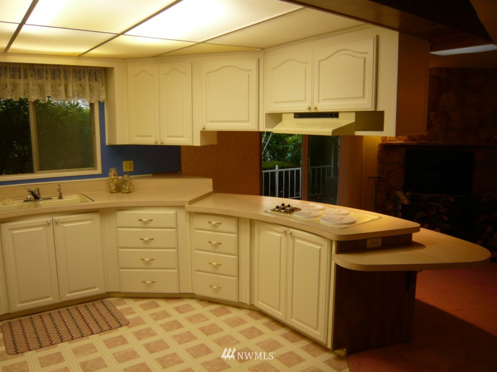 201 Union Avenue Southeast, Unit 135 Renton, WA 98059 - Photo 5 of 15 Gallery Image 5