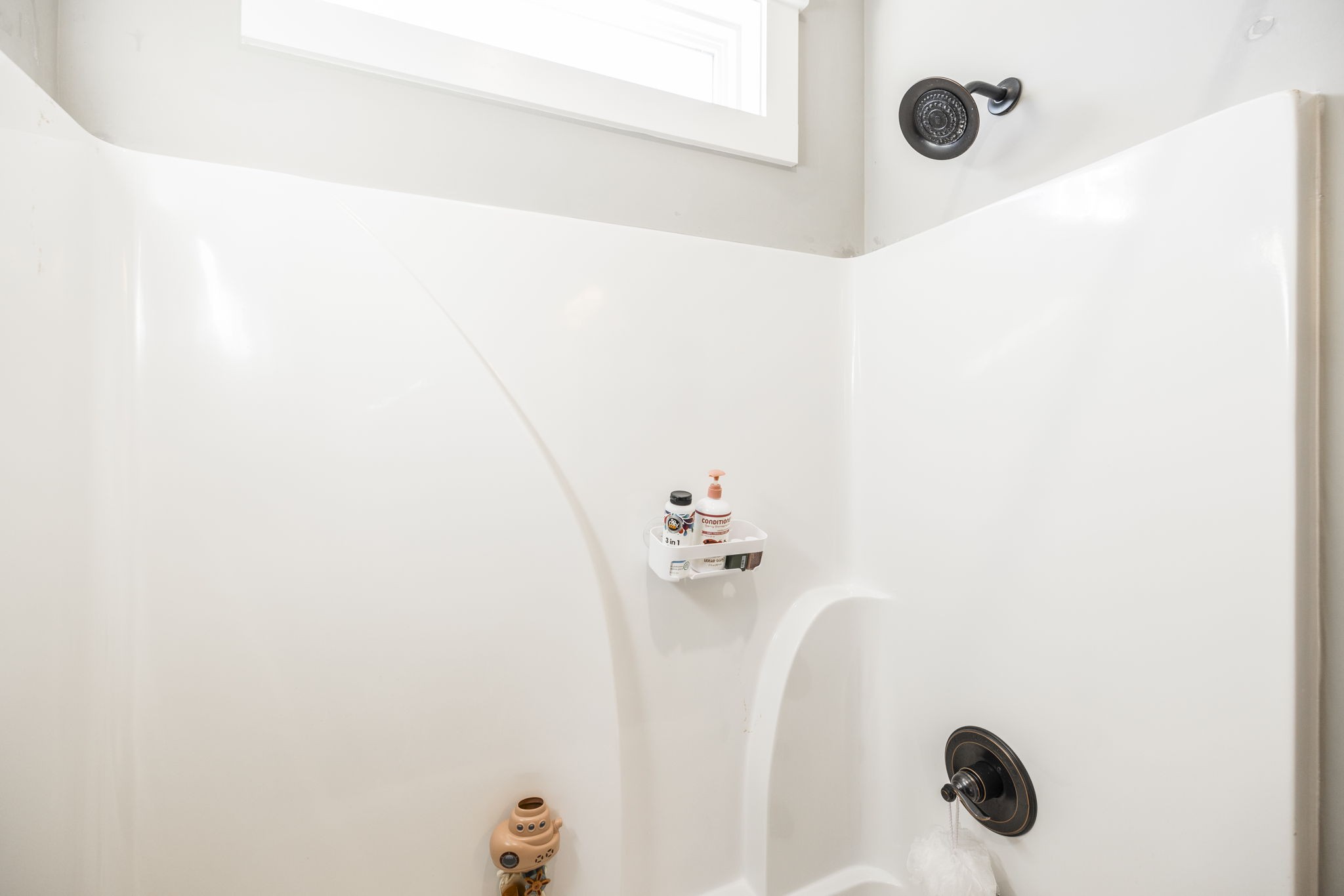 324 East Biggs Road Portland, TN 37148 - Photo 35 of 57 a bathroom with a shower