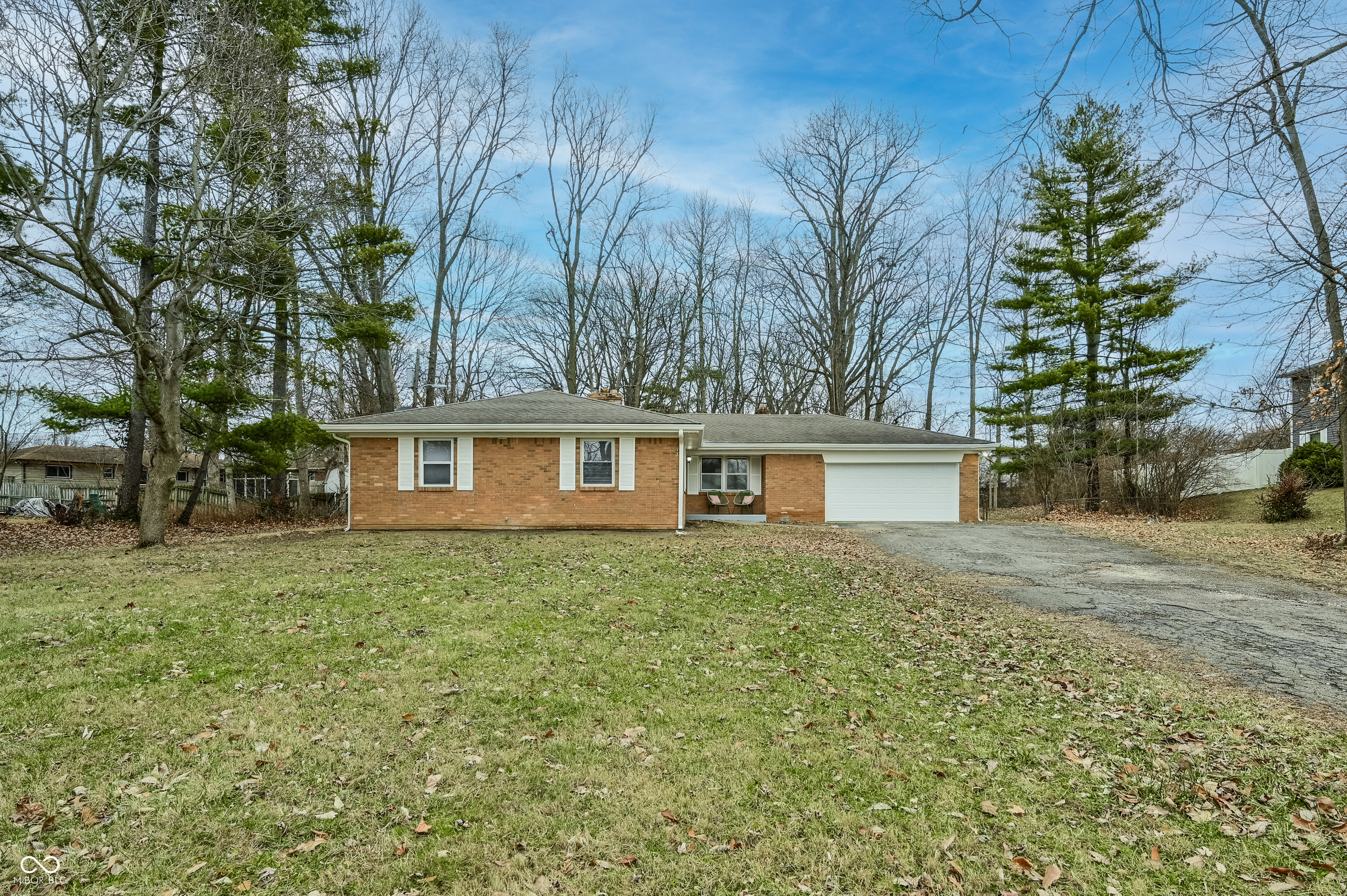 4359 Wexford Road Indianapolis, IN 46226 - Photo 1 of 28 Gallery Image 1