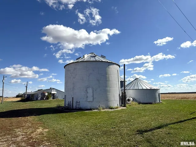 $254,900 | 2260 Knox Road 600 East, Wataga, IL 61488