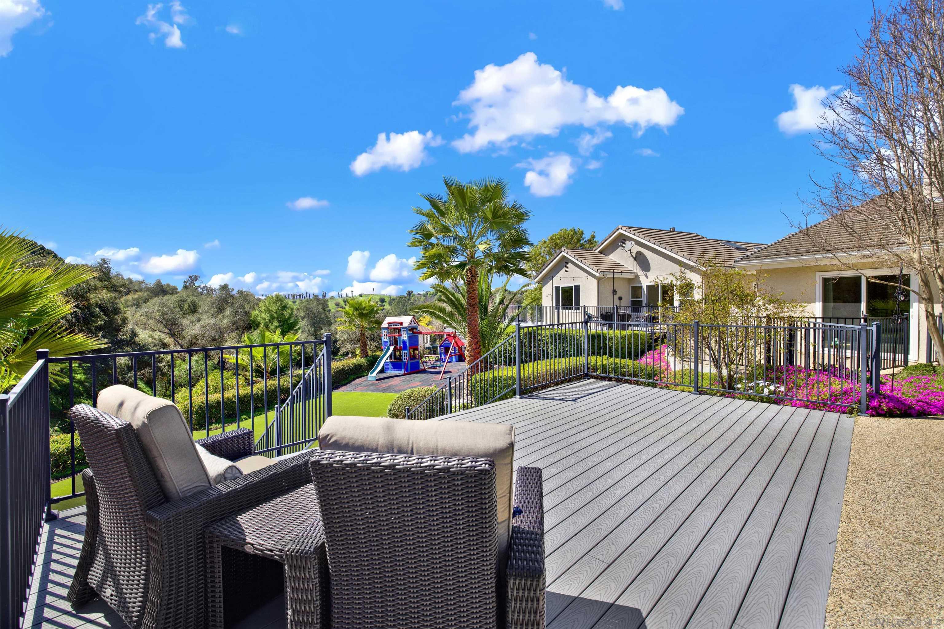 1033 Summit Trail Escondido, CA 92025 - Photo 19 of 73