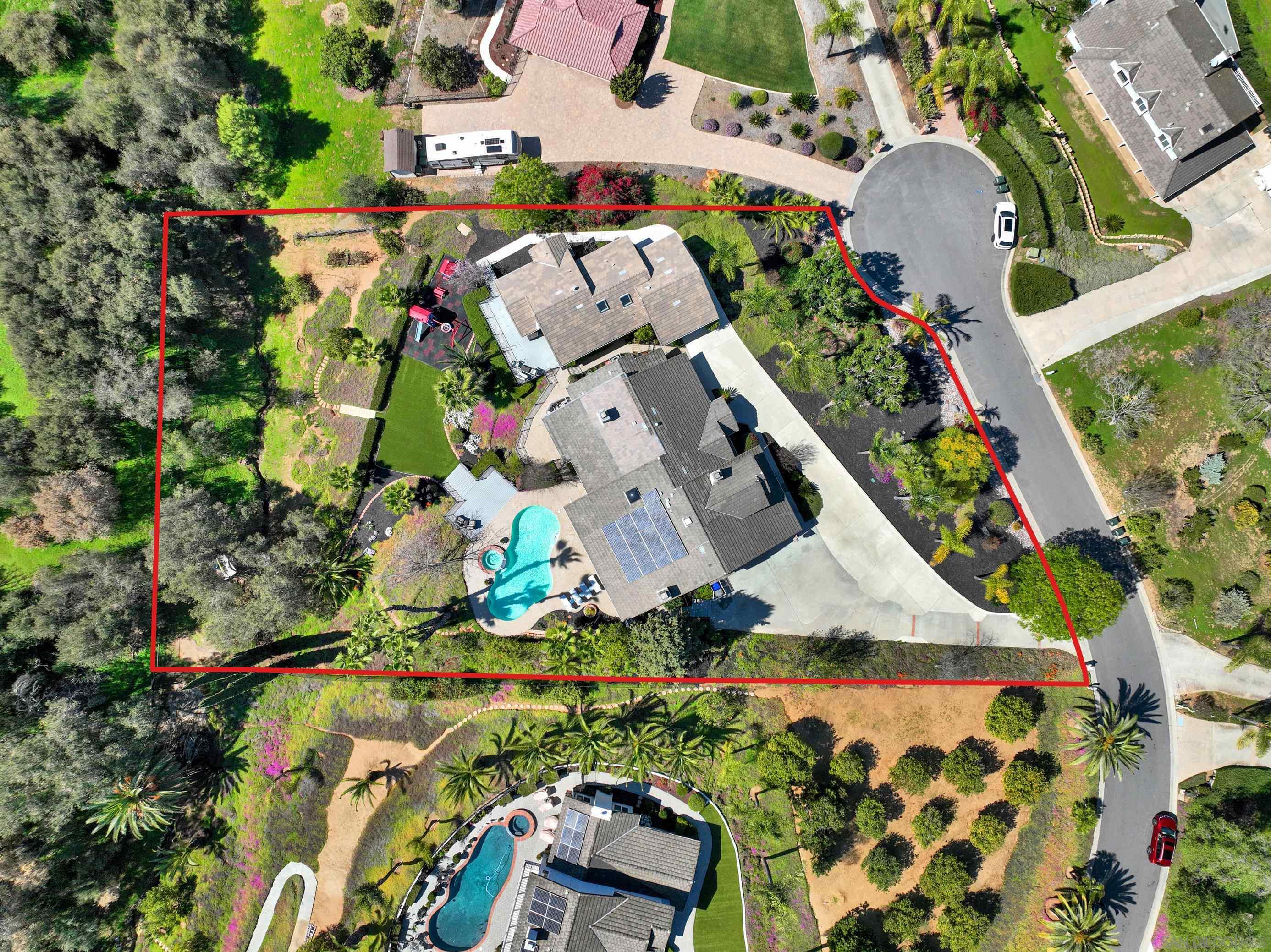 1033 Summit Trail Escondido, CA 92025 - Photo 2 of 73