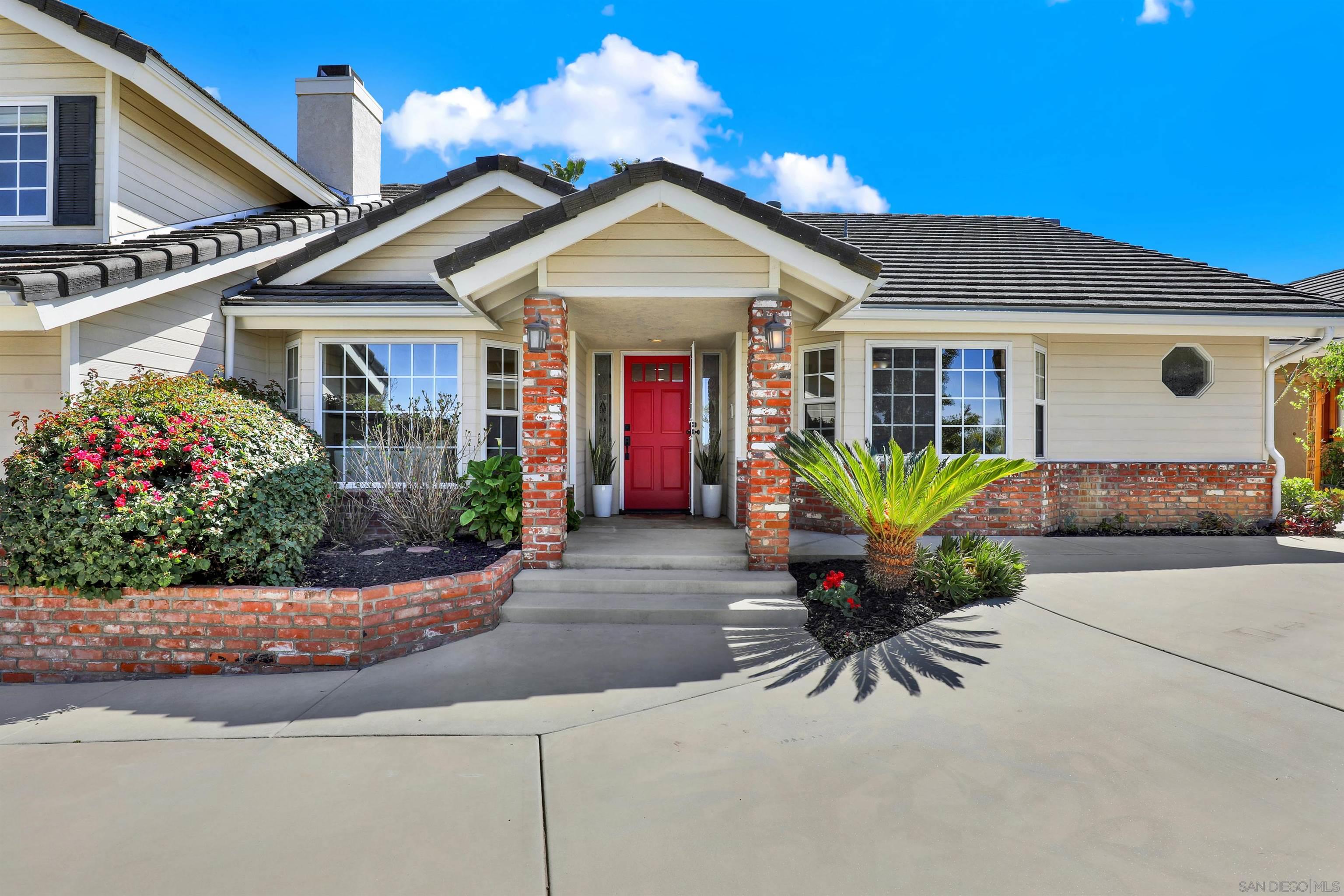 1033 Summit Trail Escondido, CA 92025 - Photo 23 of 73