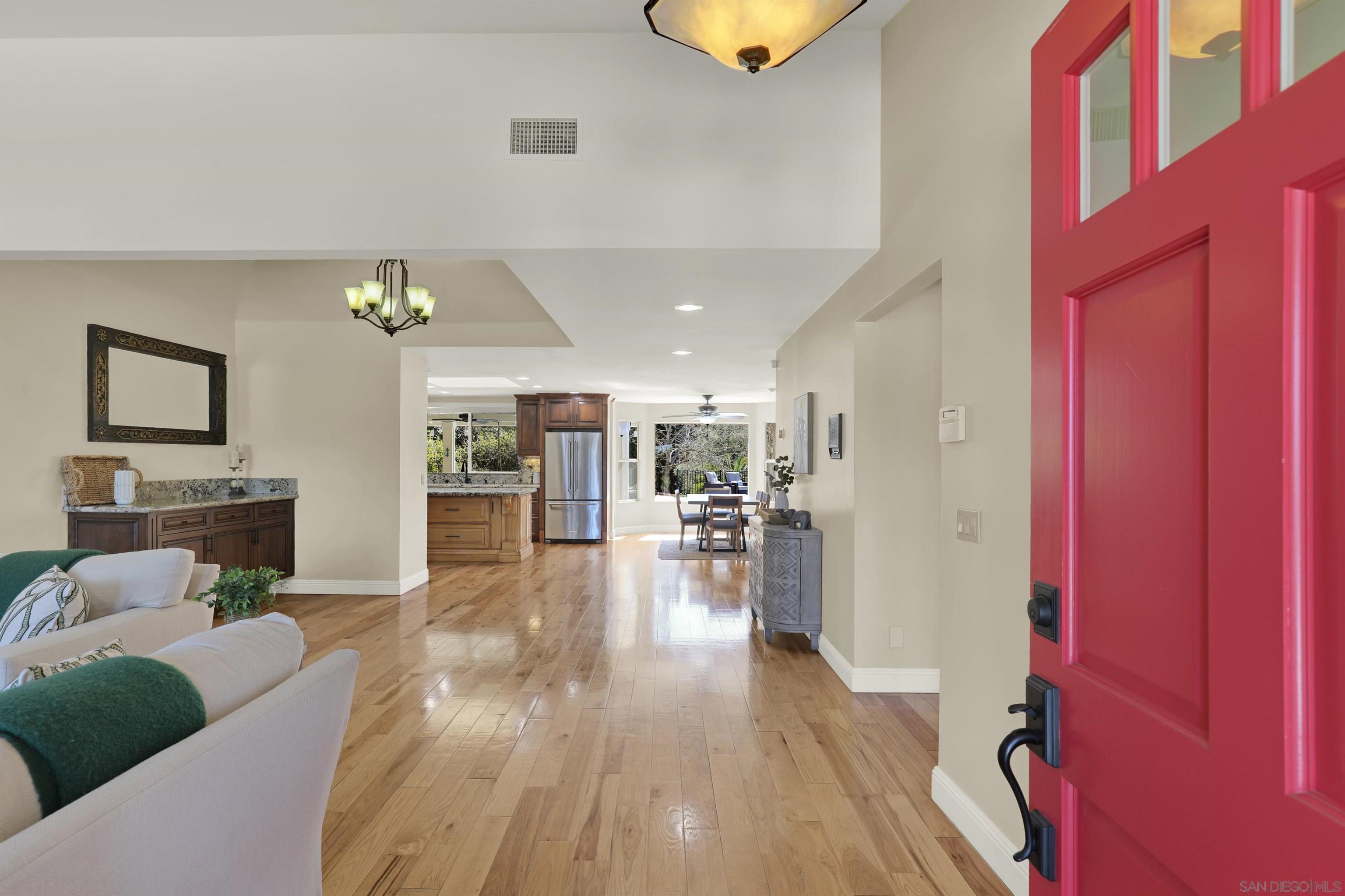 1033 Summit Trail Escondido, CA 92025 - Photo 24 of 73