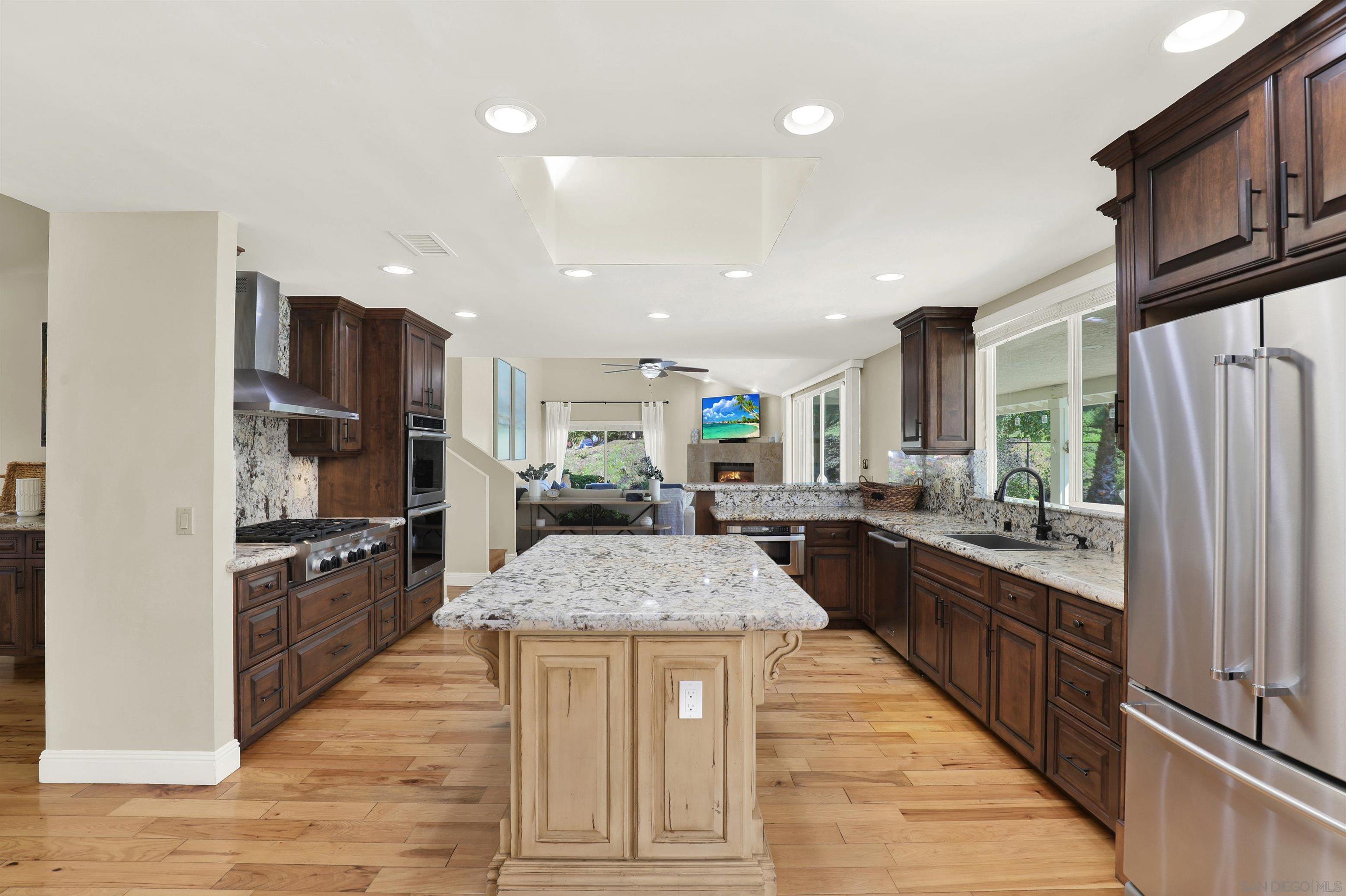 1033 Summit Trail Escondido, CA 92025 - Photo 26 of 73