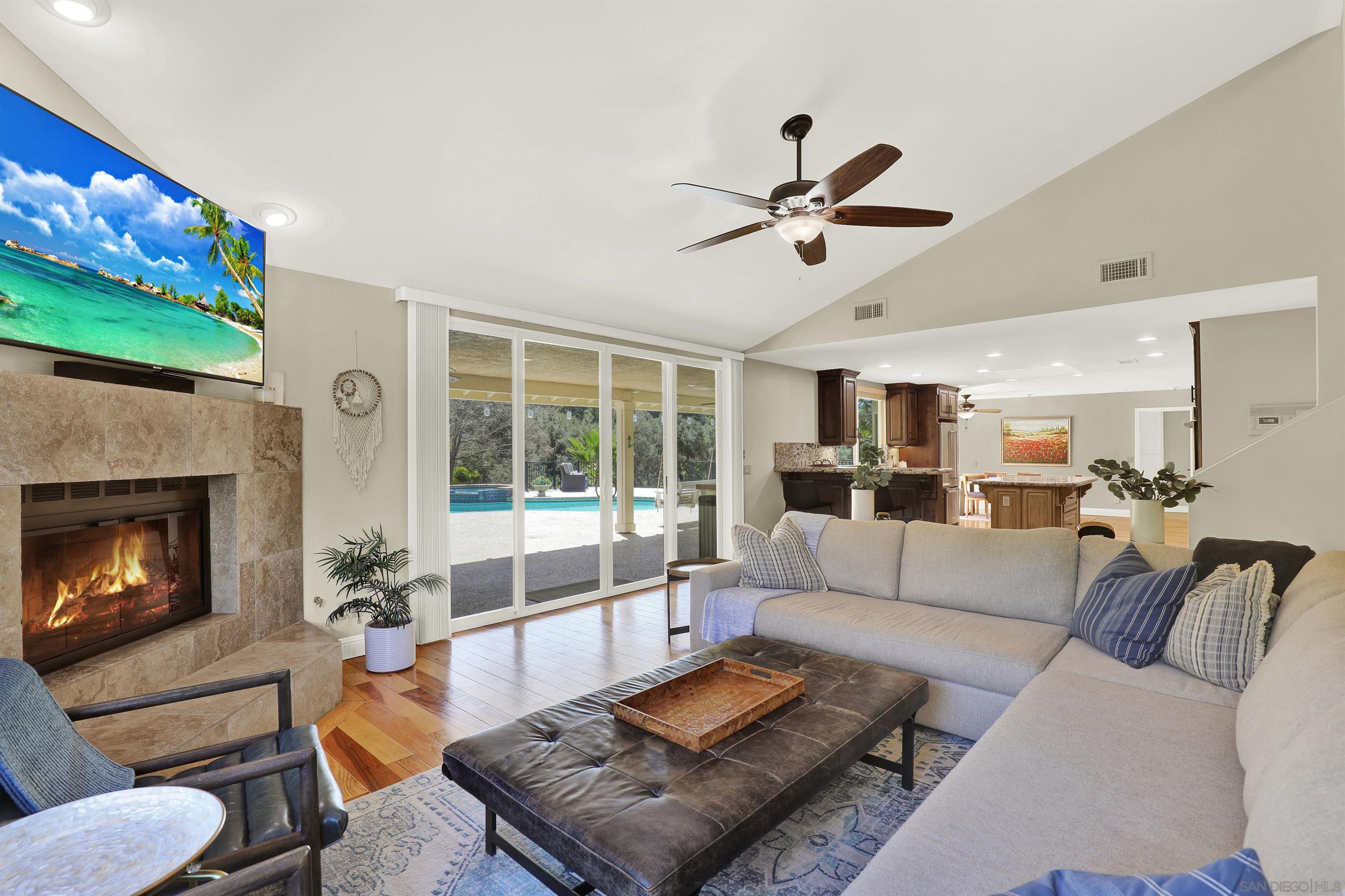 1033 Summit Trail Escondido, CA 92025 - Photo 30 of 73