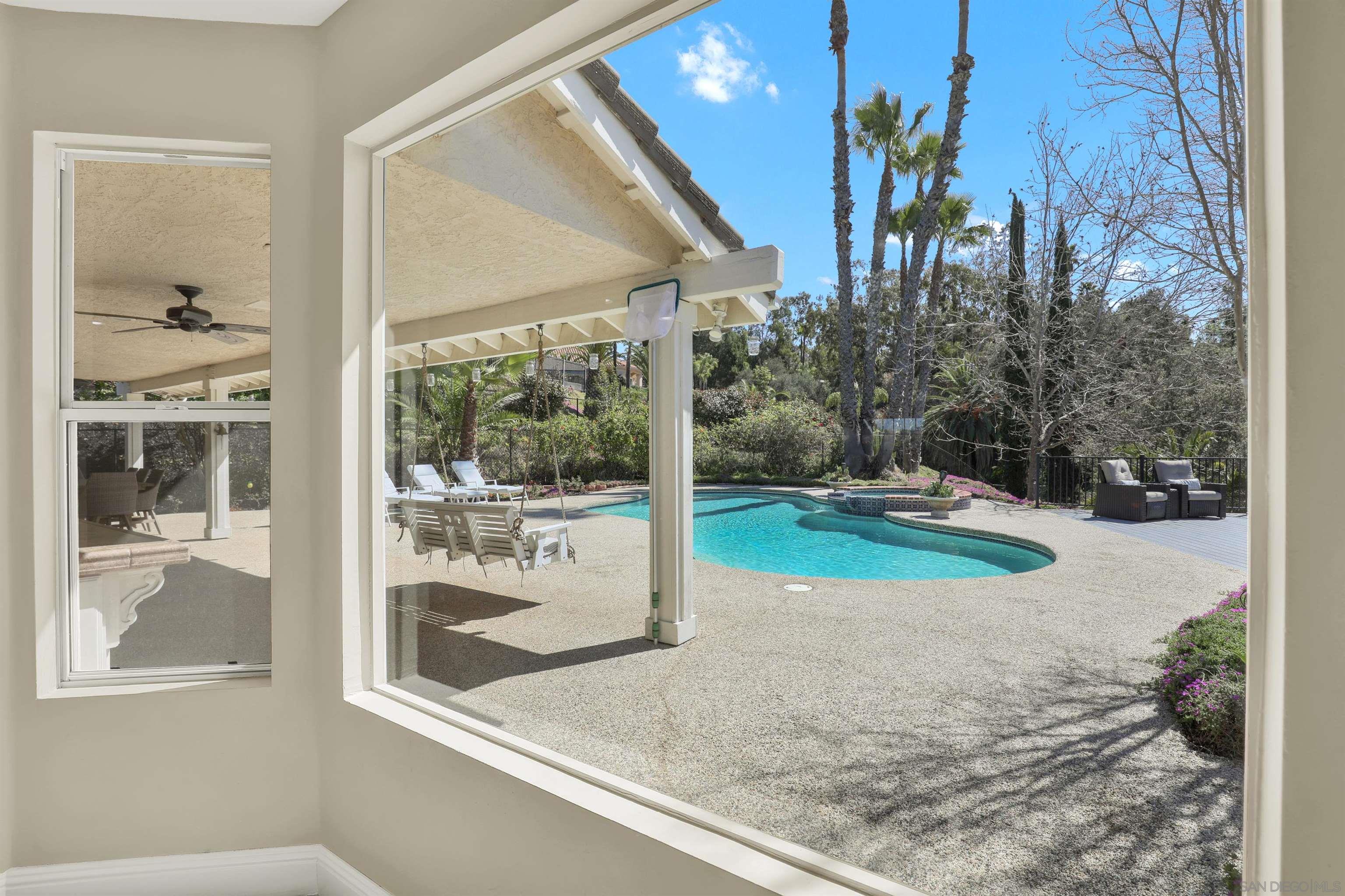 1033 Summit Trail Escondido, CA 92025 - Photo 33 of 73