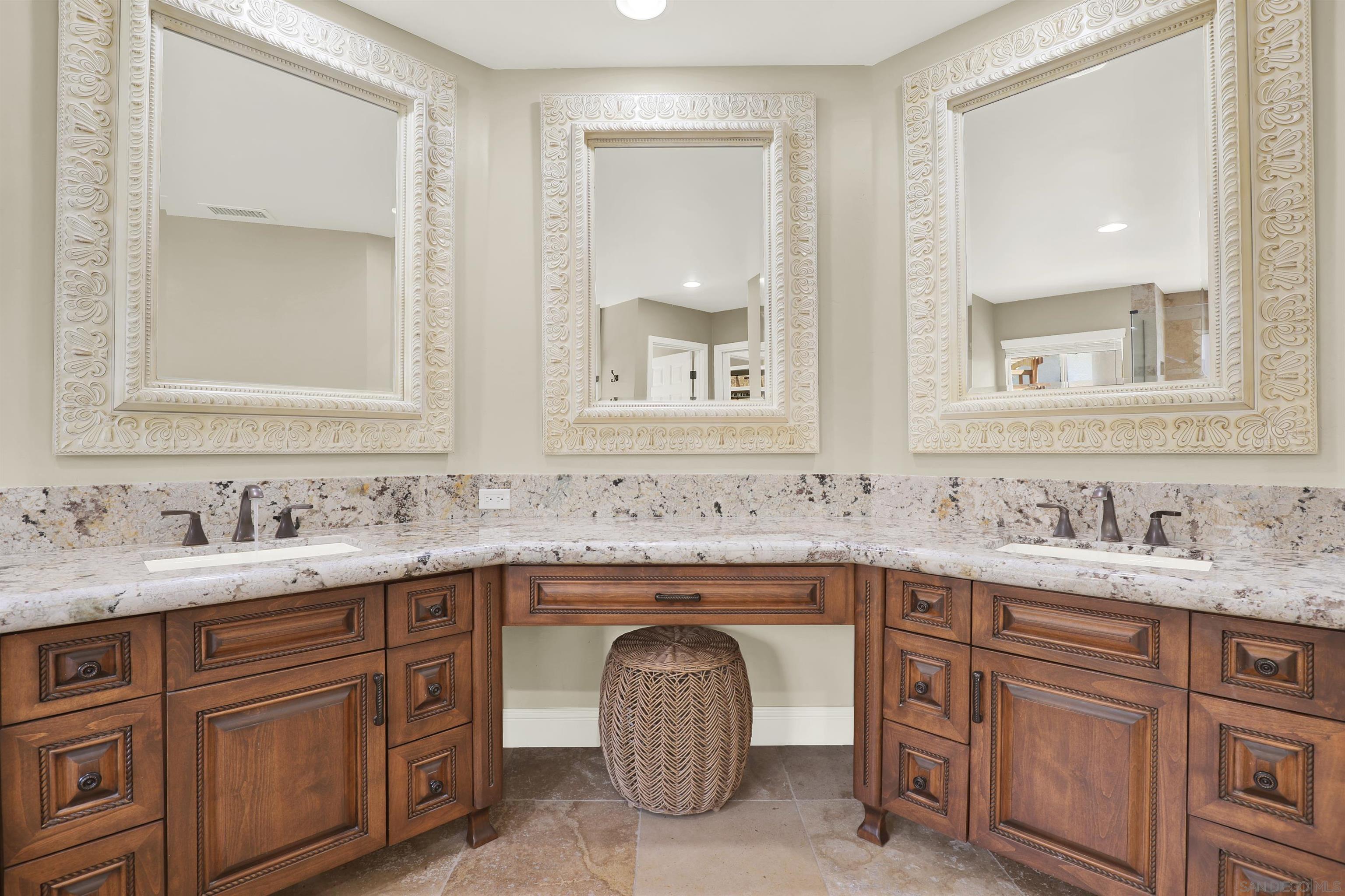 1033 Summit Trail Escondido, CA 92025 - Photo 36 of 73