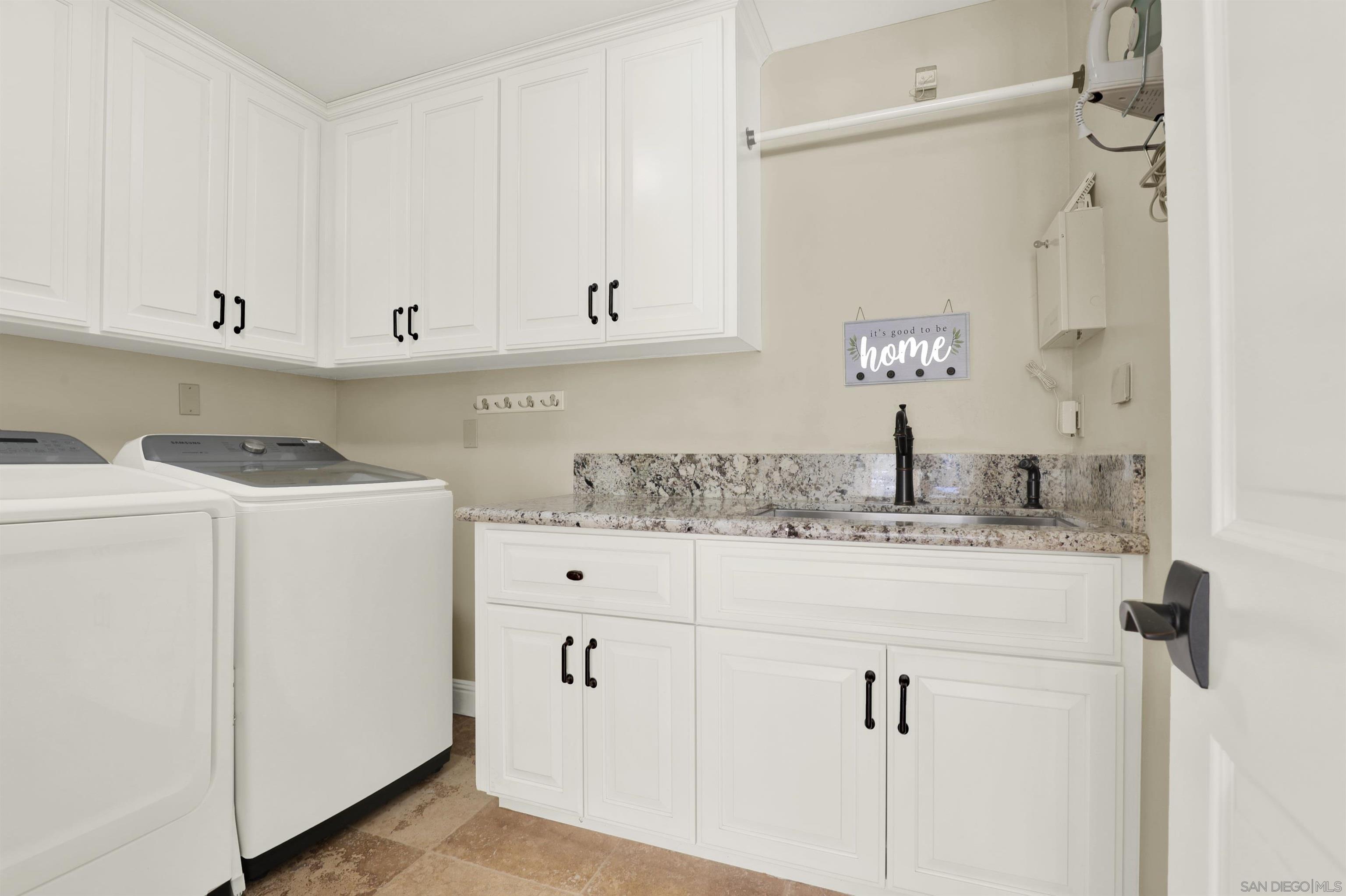 1033 Summit Trail Escondido, CA 92025 - Photo 42 of 73