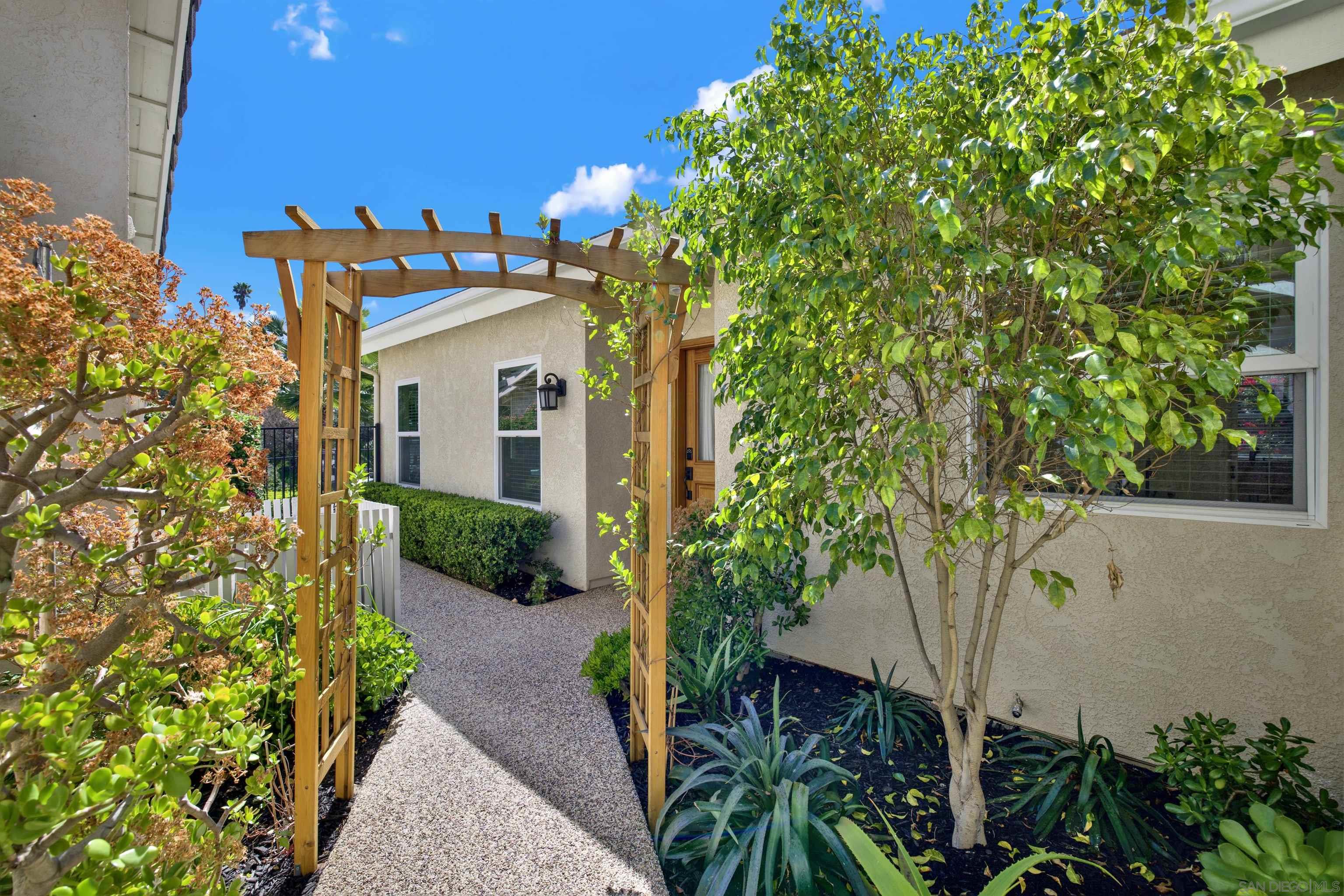 1033 Summit Trail Escondido, CA 92025 - Photo 53 of 73