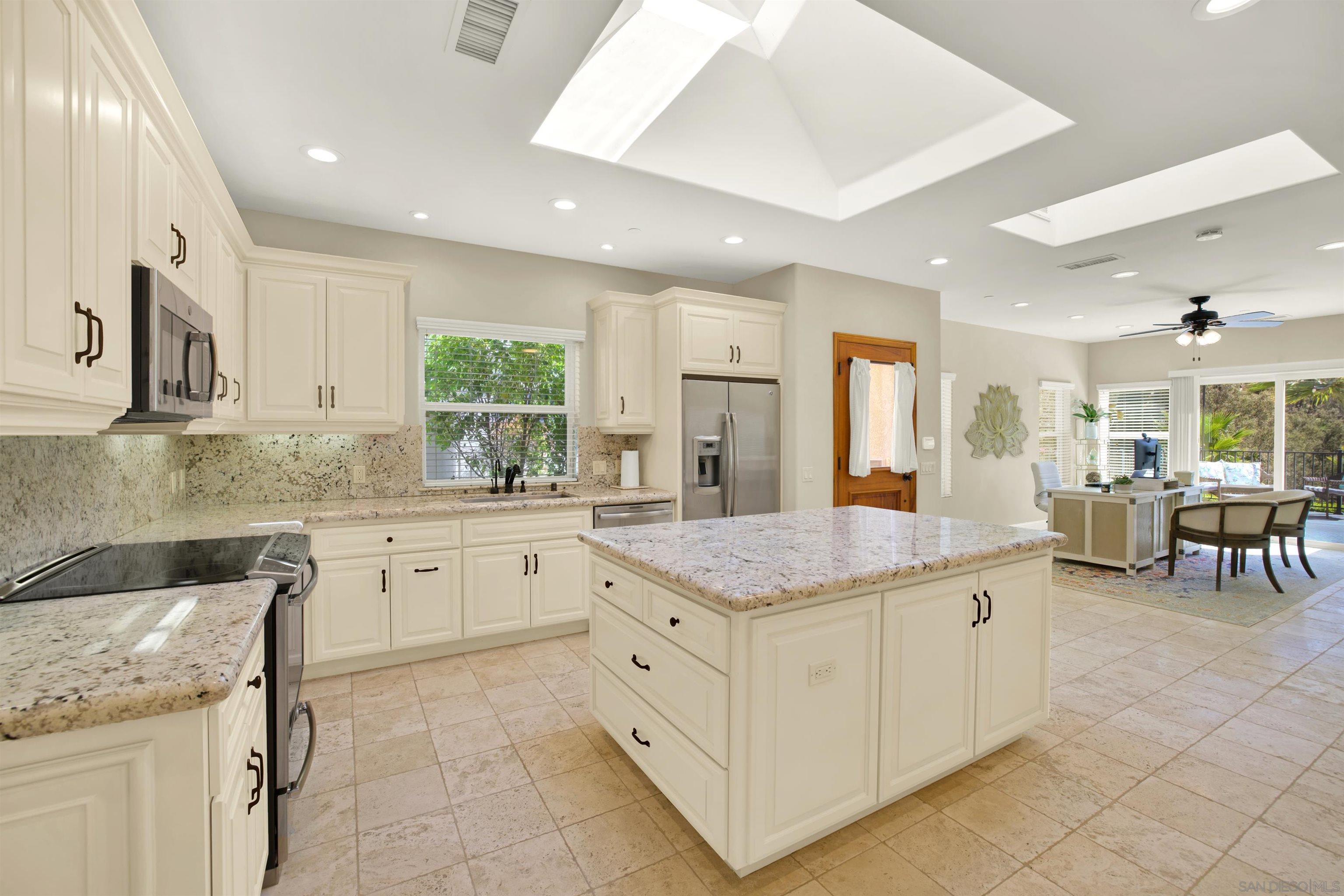 1033 Summit Trail Escondido, CA 92025 - Photo 57 of 73