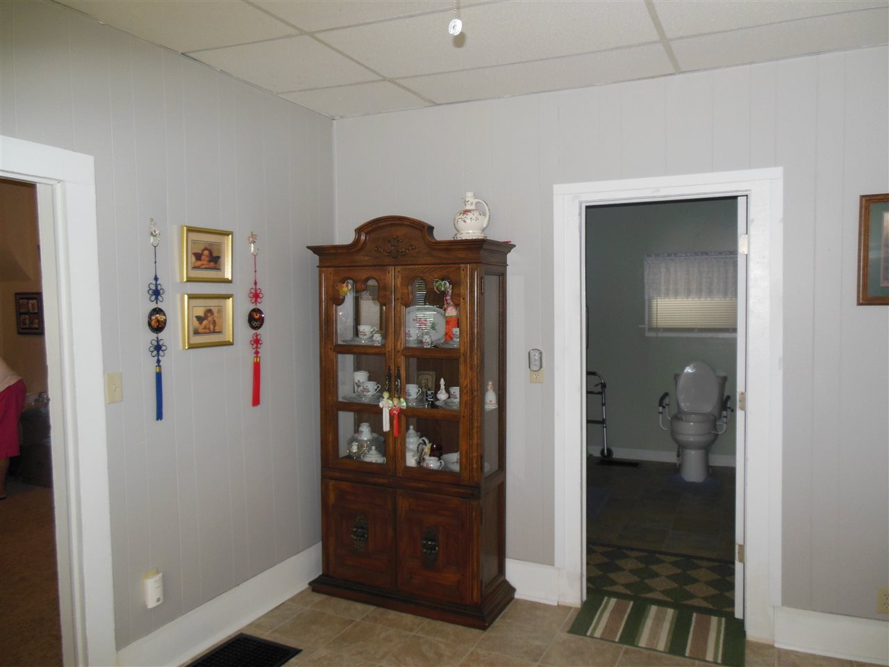 102 Walnut Street Butler, IN 46721 - Photo 4 of 14