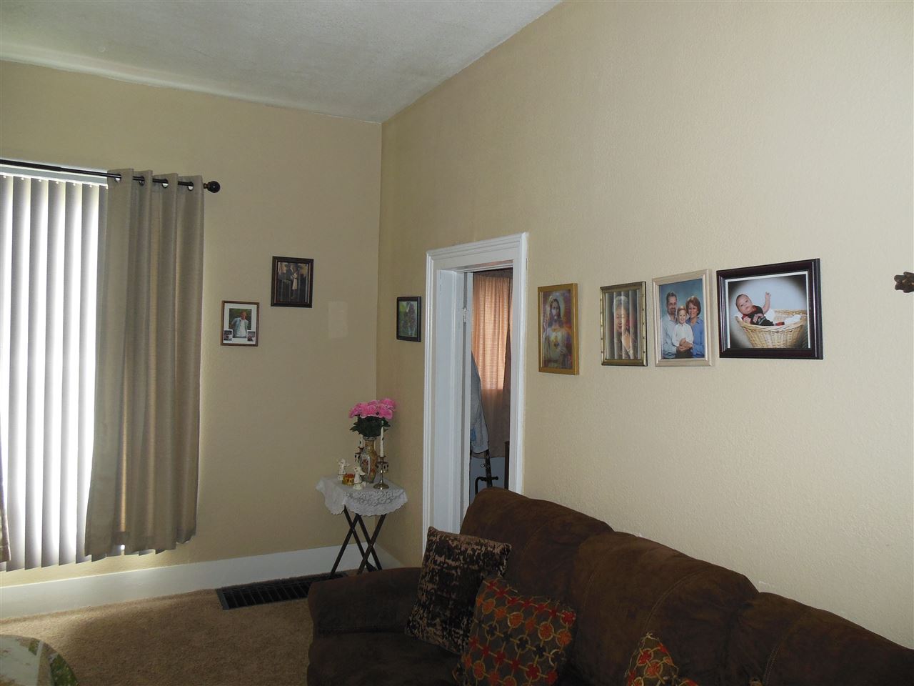 102 Walnut Street Butler, IN 46721 - Photo 5 of 14
