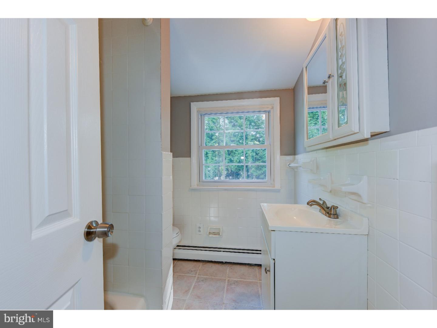 242 Buckboard Road Willow Grove, PA 19090 - Photo 20 of 23 Gallery Image 20