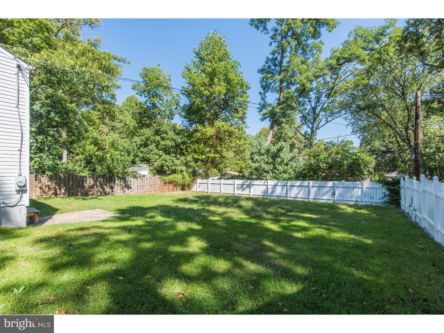 242 Buckboard Road Willow Grove, PA 19090 - Photo 3 of 23 Gallery Image 3