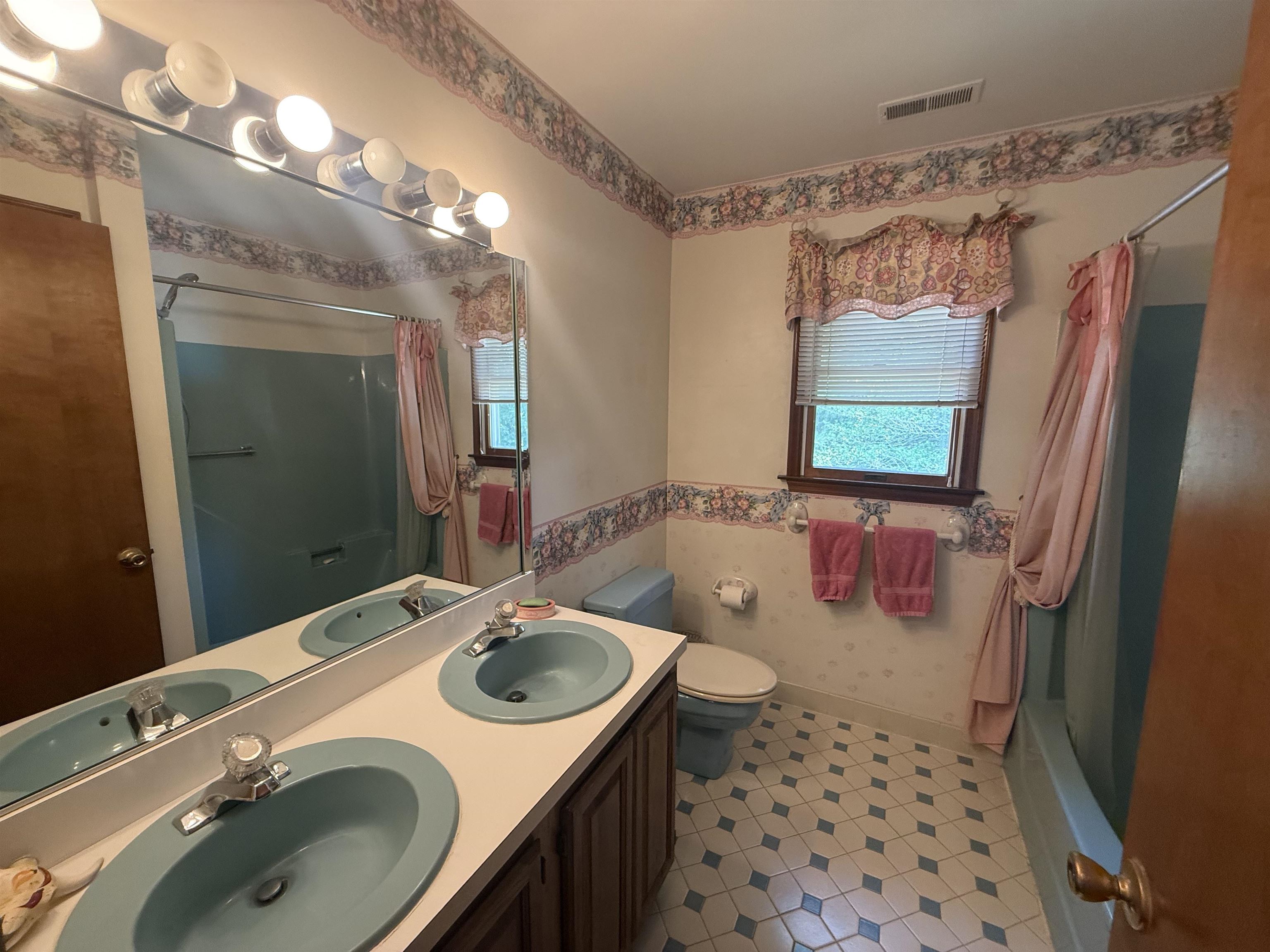 34 Arrowhead Trail Ocean View, NJ 08230 - Photo 25 of 46