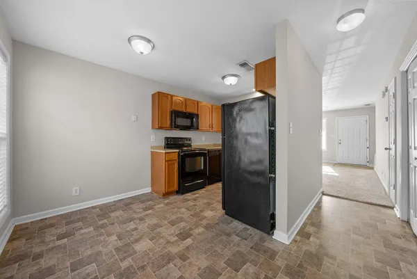 $925 | 938 Cumberland Drive, Unit A, Clarksville, TN 37040