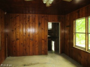 11227 Chardon Road Chardon, OH 44024 - Photo 6 of 24 Gallery Image 6