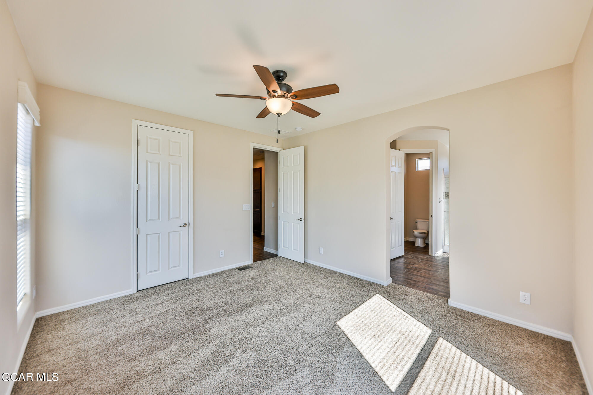 551 Summit Trail, Unit 145 Granby, CO 80446 - Photo 34 of 39 a view of a big room with closet and a ceiling fan