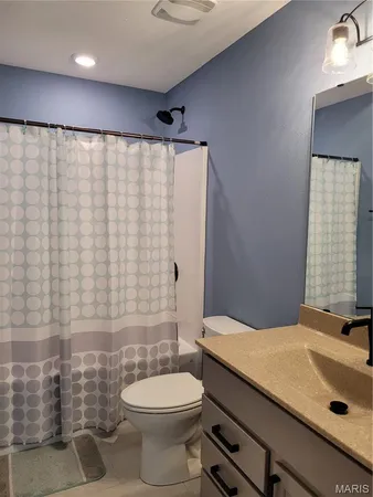 $349,900 | 1134 Redwing Court, Grafton, IL 62037