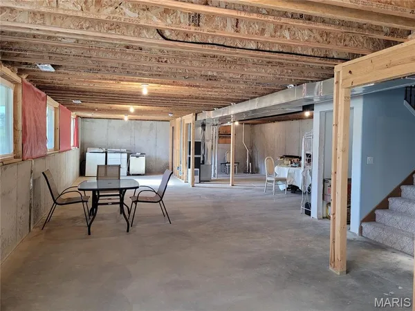 $349,900 | 1134 Redwing Court, Grafton, IL 62037