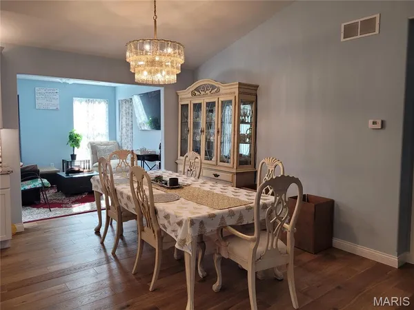 $349,900 | 1134 Redwing Court, Grafton, IL 62037