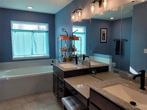 $349,900 | 1134 Redwing Court, Grafton, IL 62037