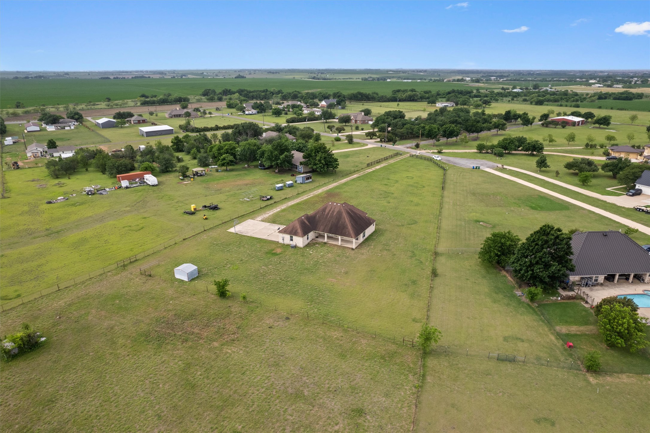 130 Cotton Rows Lane Taylor, TX 76574 - Photo 4 of 32 a view of a city