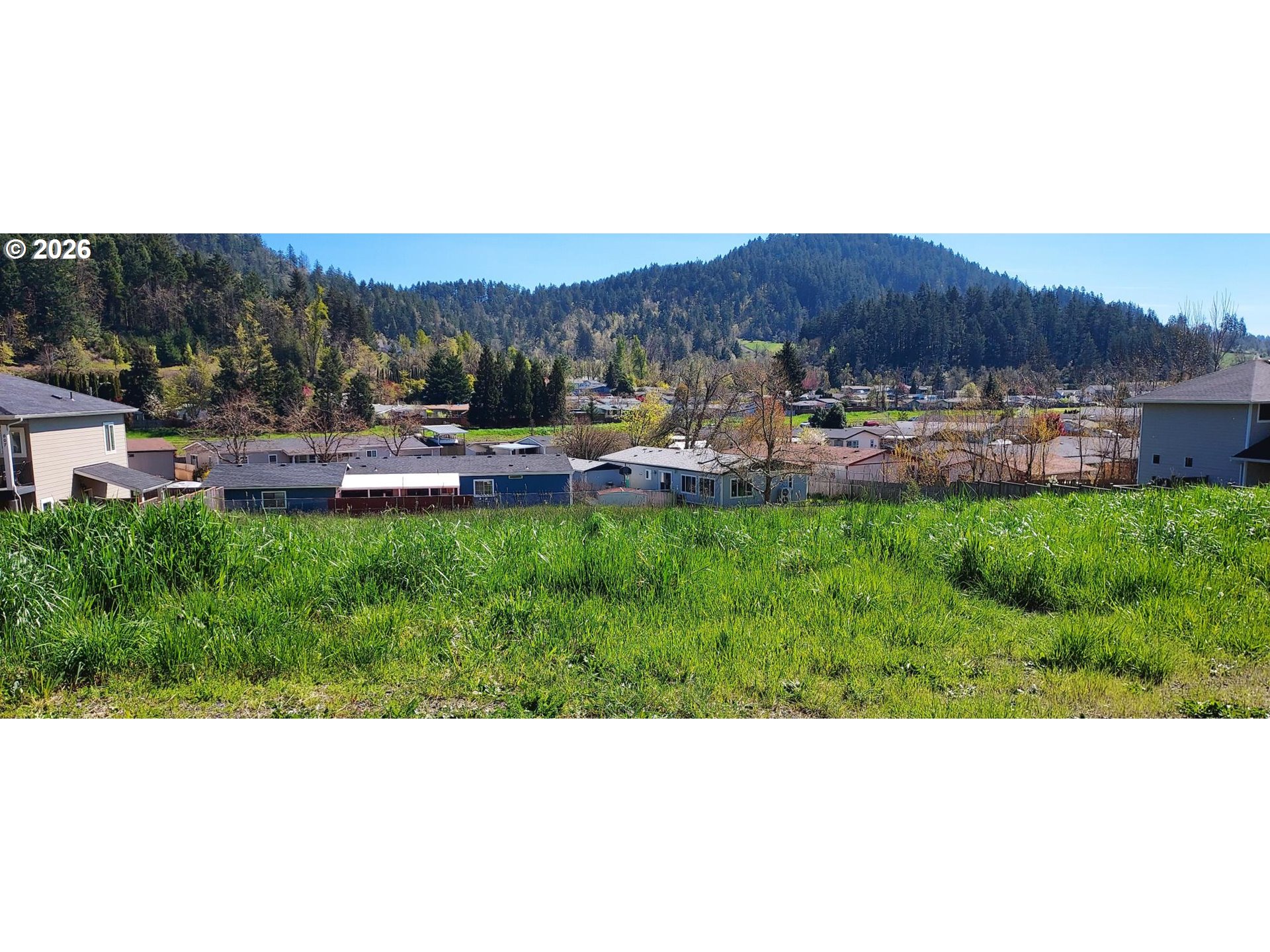 855 South 57th Street Springfield, OR 97478 - Photo 13 of 32