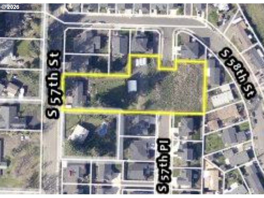 855 South 57th Street Springfield, OR 97478 - Photo 10 of 32