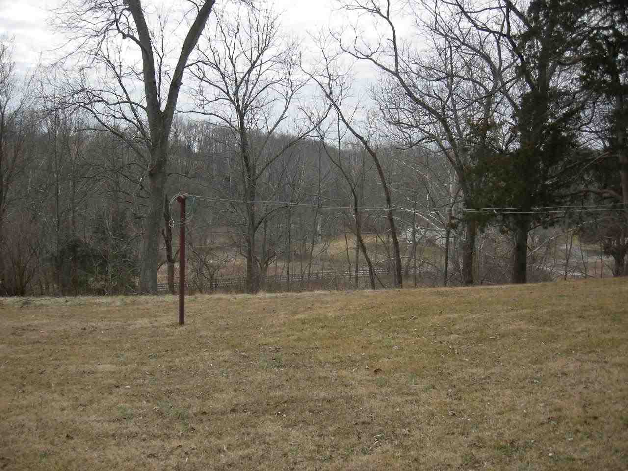 2050 West Fluck Mill Road Bloomington, IN 47403 - Photo 2 of 7