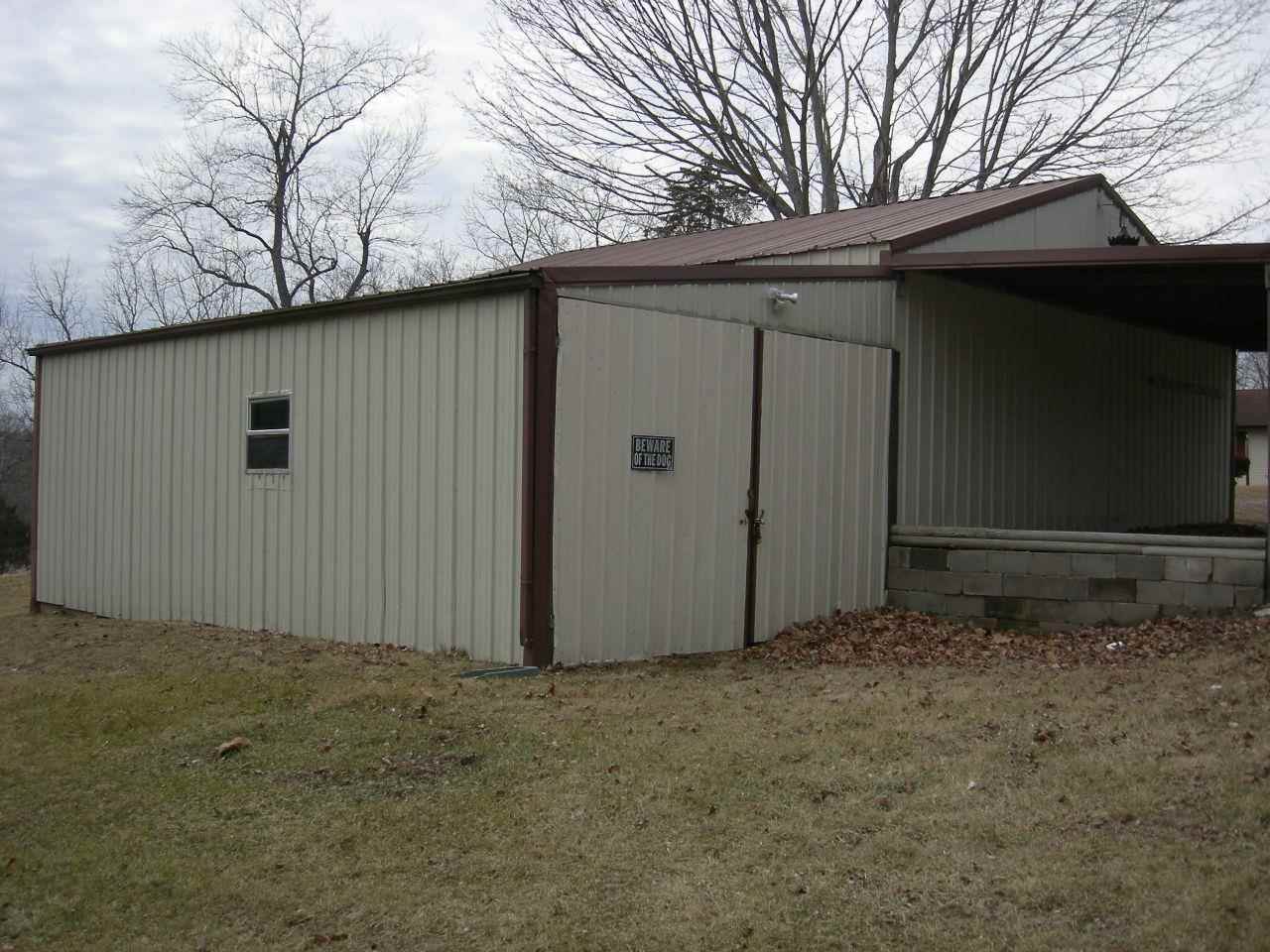 2050 West Fluck Mill Road Bloomington, IN 47403 - Photo 4 of 7