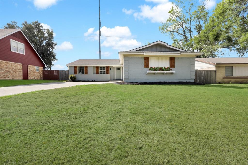 3109 Ridgedale Street Irving, TX 75062 - Photo 19 of 21 Ranch-style house with concrete driveway and brick siding