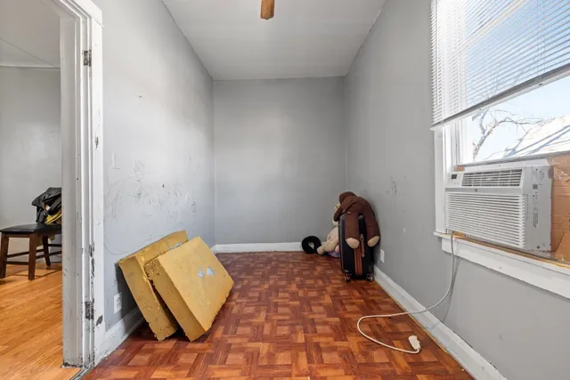 $235,000 | 4827 South Throop Street, Chicago, IL 60609