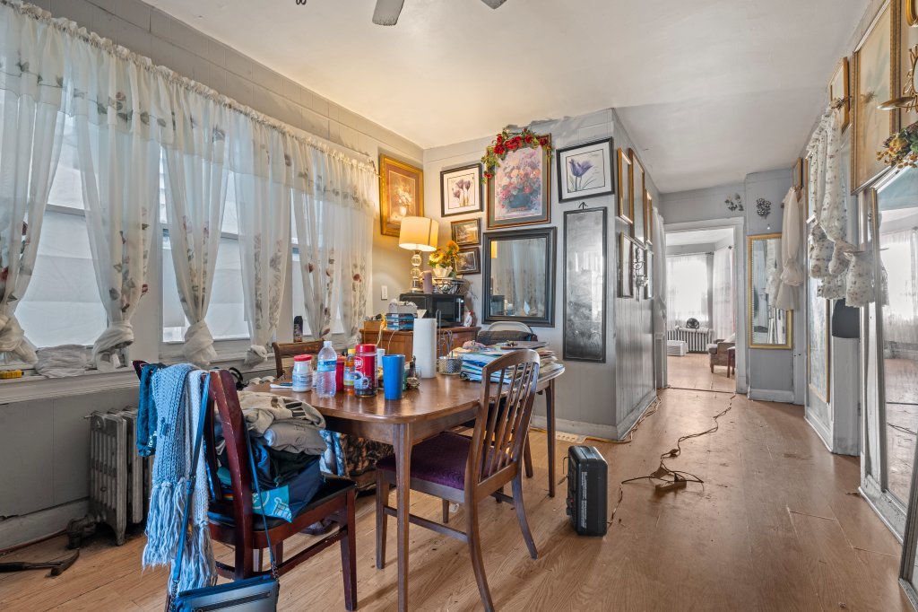 4827 South Throop Street Chicago, IL 60609 - Photo 5 of 34