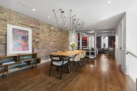 $2,450,000 | 1915 West Wabansia Avenue, Chicago, IL 60622